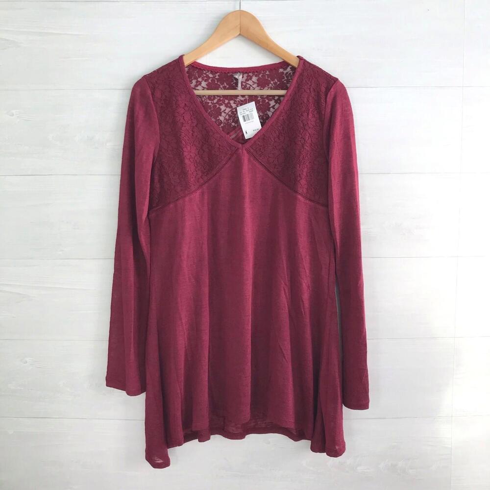 NWT Vanity - Burgundy V-neck long sleeve loose knit top, sz L